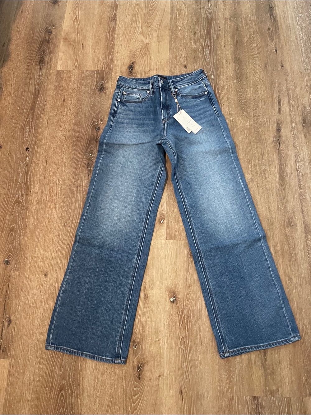 Quince Wide-Leg Jeans in Medium Blue Wash